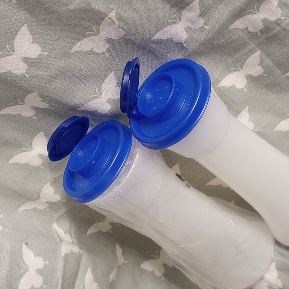 NEW, Tupperware Butter Dish & Salt Pepper Set - Picture 2 of 3